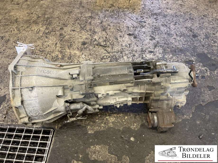 Girkasse 4WD komplett til BMW X1 2009-2015 (E84) (E84) (23 00 7 573 745|)
