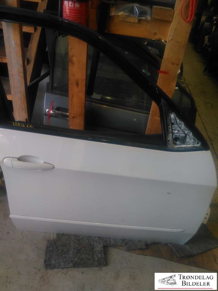 Dør høyre foran til BMW X5 2007-2013 (E70) (E70) (41517211424|)