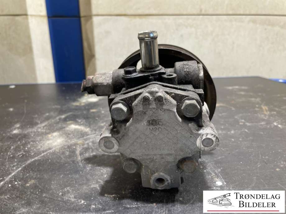 Servo pumpe mekanisk til Fiat Freemont 2011-2015 (K05154355AA|K05154355AB|)