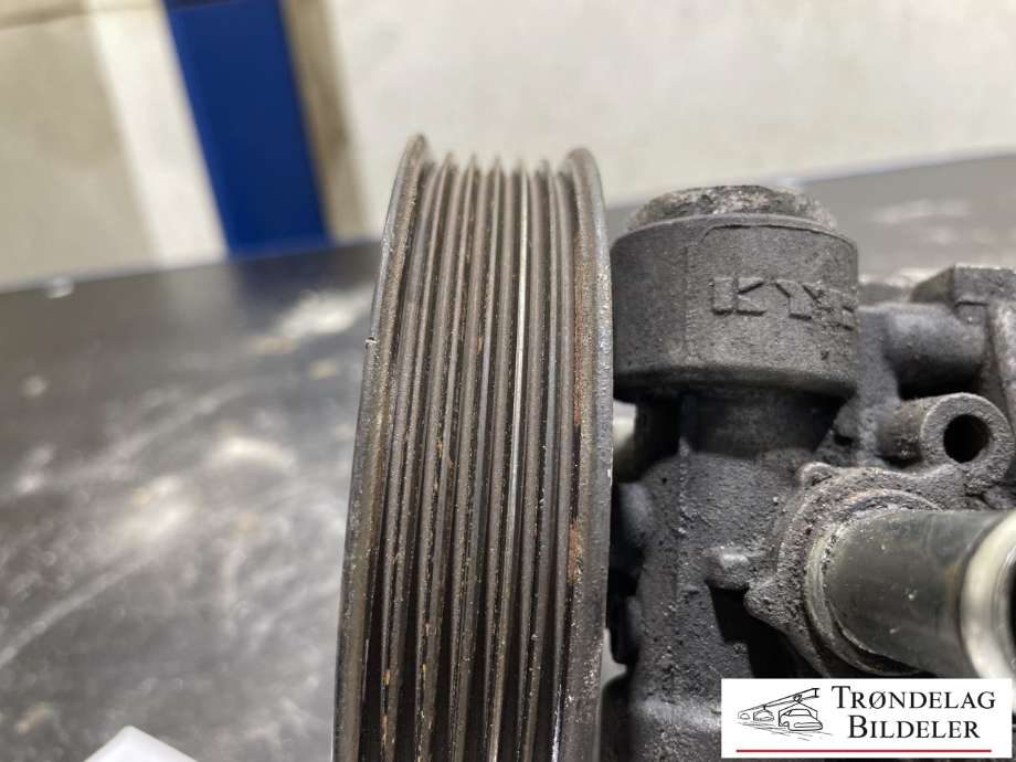 Servo pumpe mekanisk til Fiat Freemont 2011-2015 (K05154355AA|K05154355AB|)