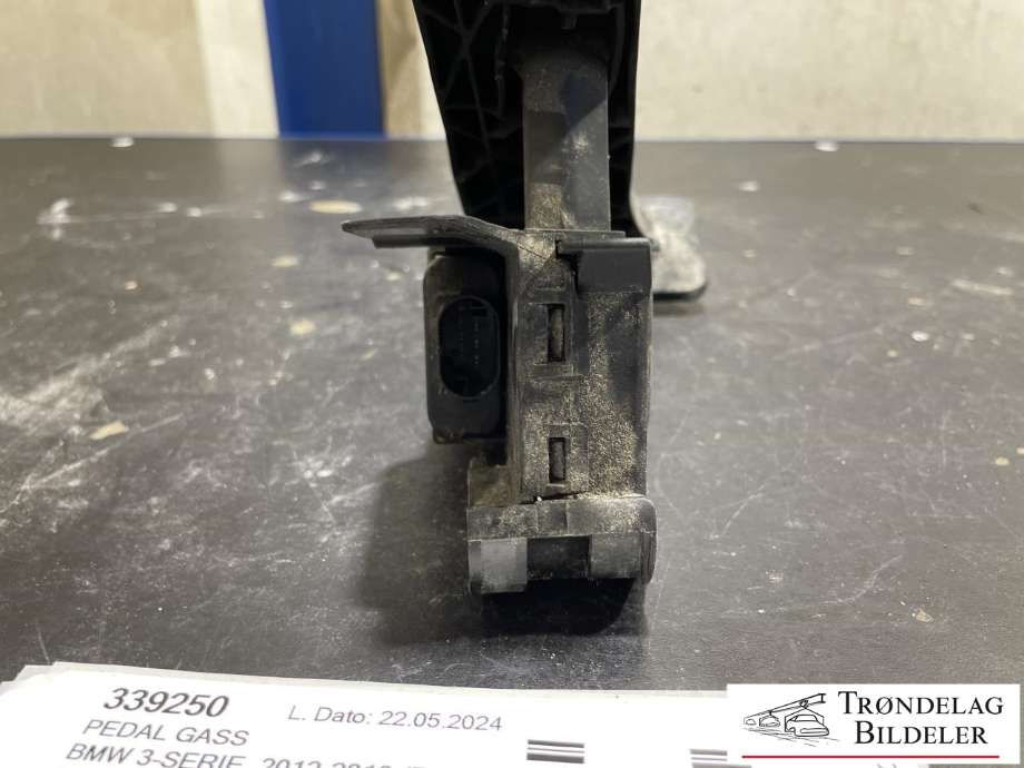 Pedal gass til BMW 3-Serie 2012-2018 (F30/F31/F34) (F30/F31/F34) (3542-6853175|)