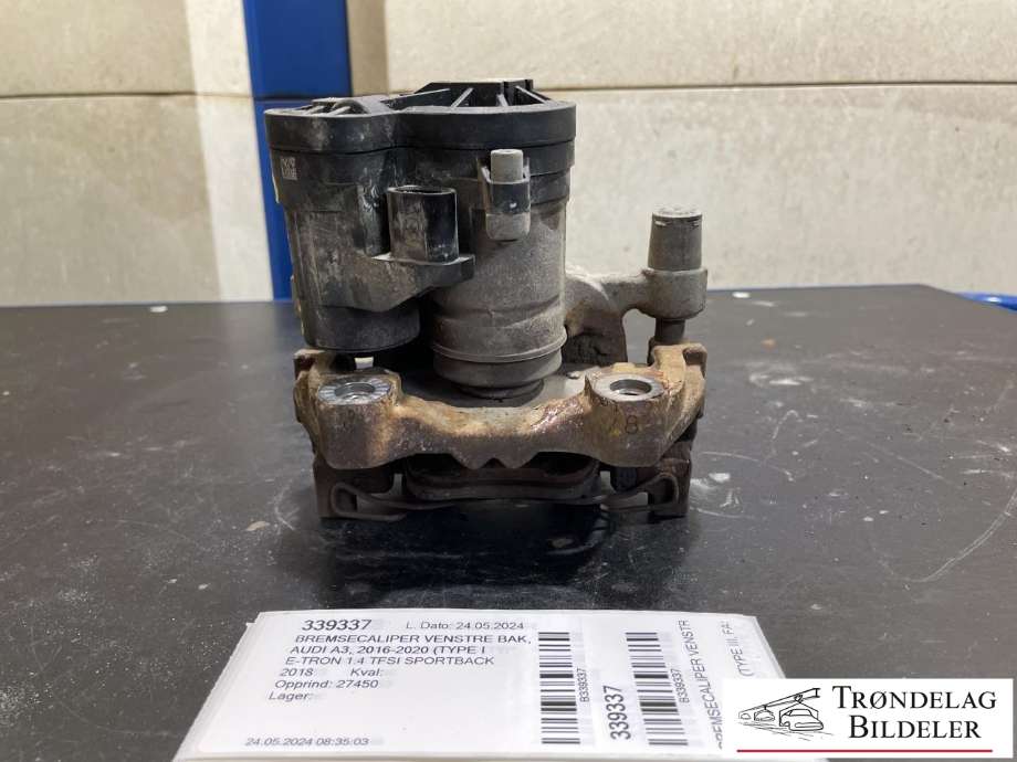 Bremsecaliper venstre bak, elektrisk til Audi A3 2016-2020 (Type III, Fase 2)  (8V0 615 423|8V0 615 423 D|8V0 615 425|8V0 615 425 SL7|3Q0 998 281|8V0 998 281|272X10MM)