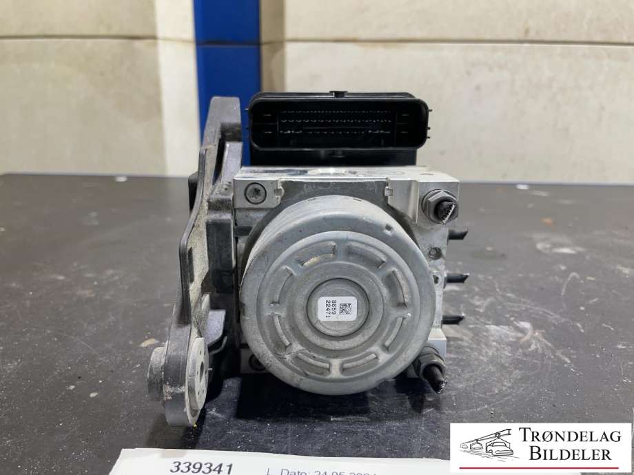 ABS sentral til Audi A3 2016-2020 (Type III, Fase 2)  (5Q0 614 517 BL|)