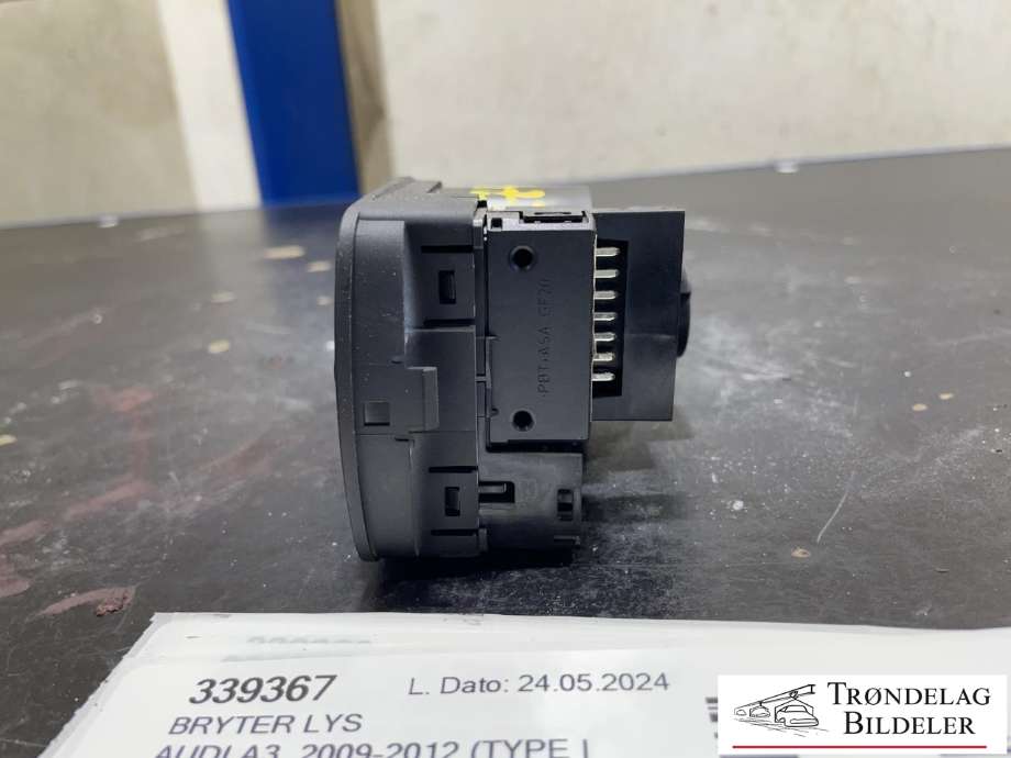 Bryter lys til Audi A3 2009-2012 (Type II, Fase 2)  (8P1 941 531 EB|)