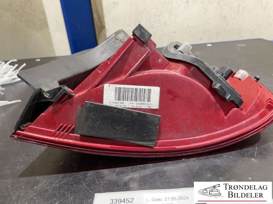 Baklykt venstre ytre til Audi S4 2009-->>