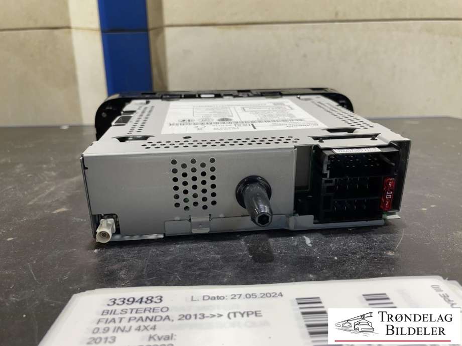 Bilstereo til Fiat Panda 2013-->> (Type III)  