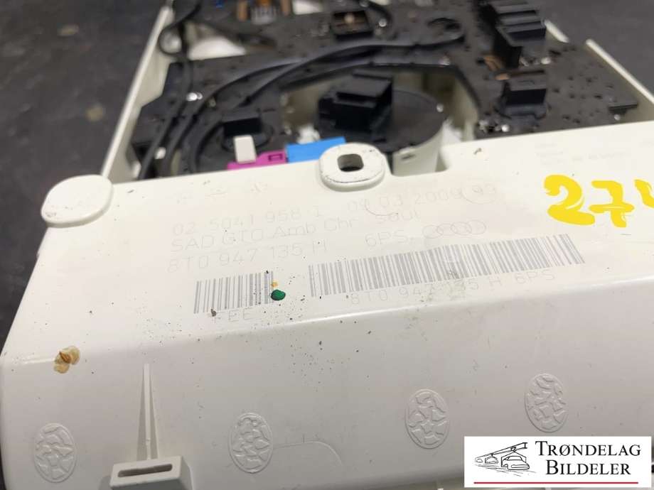 Taklyspanel til Audi S4 2009-->>  (8T0 947 155 H|)