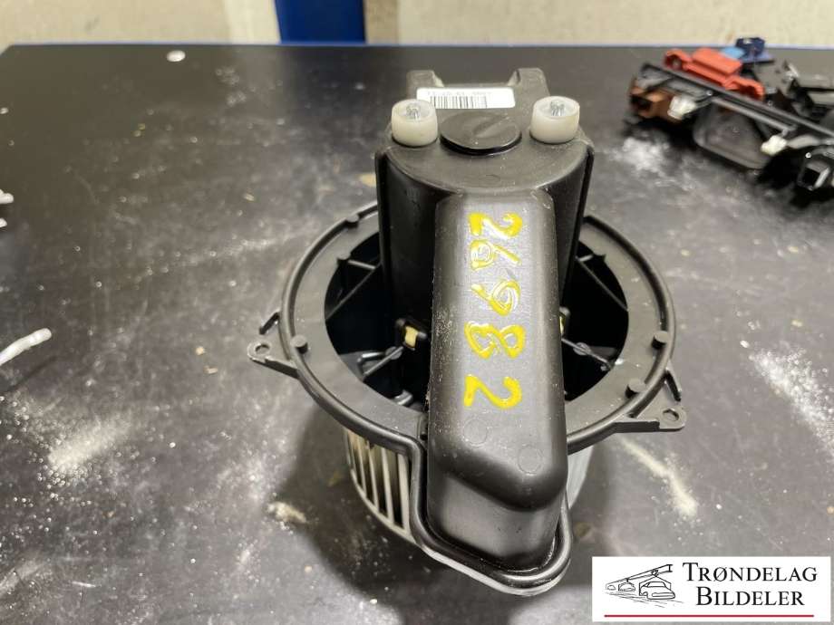 Varmeapparat motor til Fiat Panda 2013-->> (Type III)  (77366916|77368879|68093422AA|68093422AB|77366203|77366208|77366253|77366254|77366917)