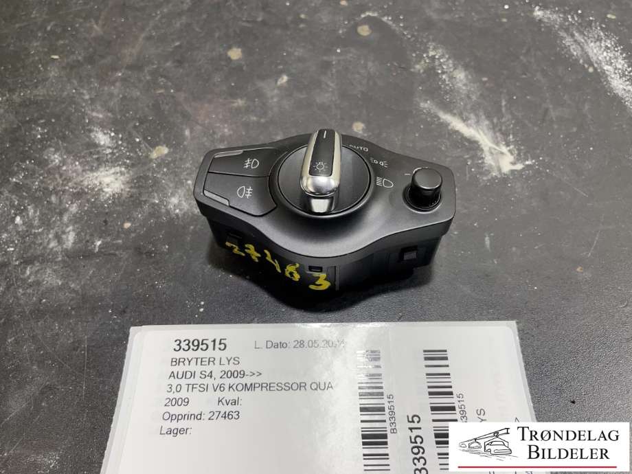 Bryter lys til Audi S4, 2009-->>  (8K0 941 531 AA)