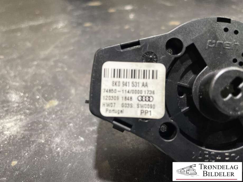 Bryter lys til Audi S4 2009-->> (8K0 941 531 AA|)