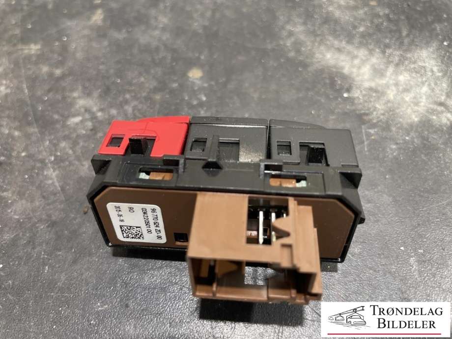 Bryter Antispinn til Peugeot 508 2014-2018 (Type I, Fase 2) (96 770 624 ZD-00|03422050100|)