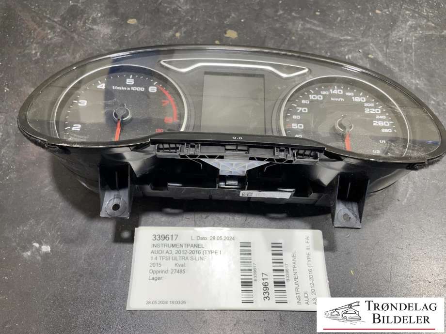 Instrumentpanel til Audi A3, 2012-2016 (Type III, Fase 1)  (AUDI|8V0 920 871 B)