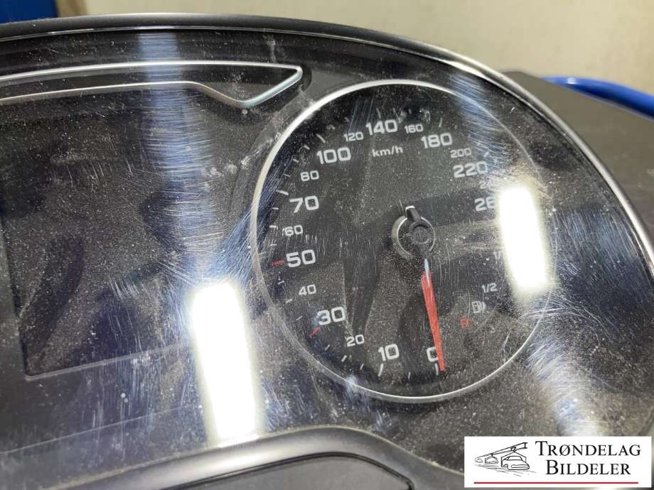 Instrumentpanel til Audi A3 2012-2016 (Type III, Fase 1)  (AUDI|8V0 920 871 B|)