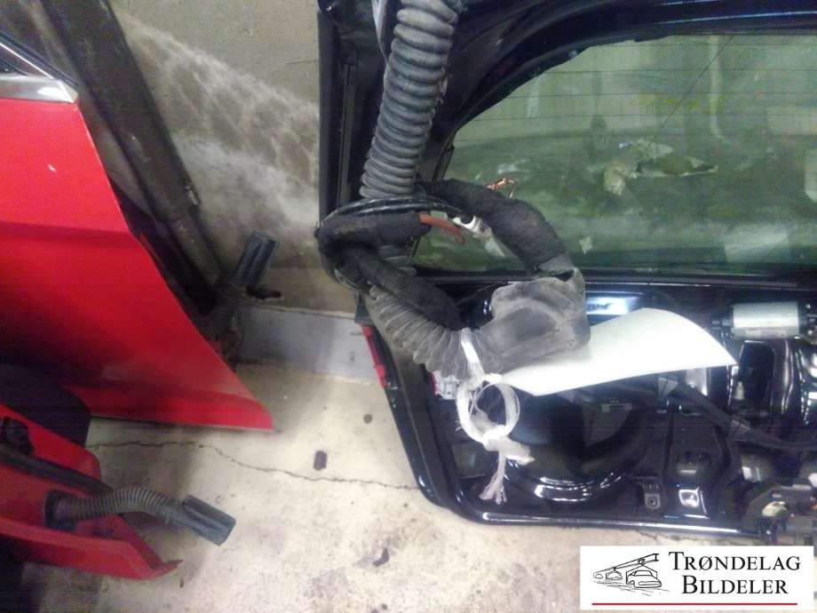 Bakluke combi til Audi A3 2009-2012 (Type II, Fase 2)  (8P4 827 023 H|)