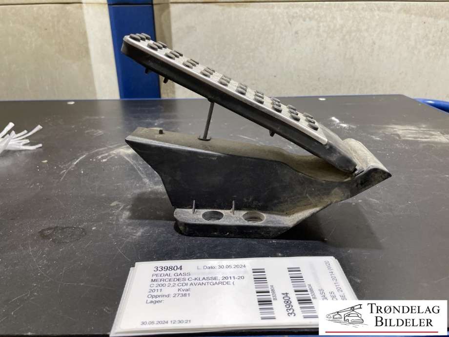 Pedal gass til Mercedes C-Klasse 2011-2014 (Fase 2) (W204) (W204) 