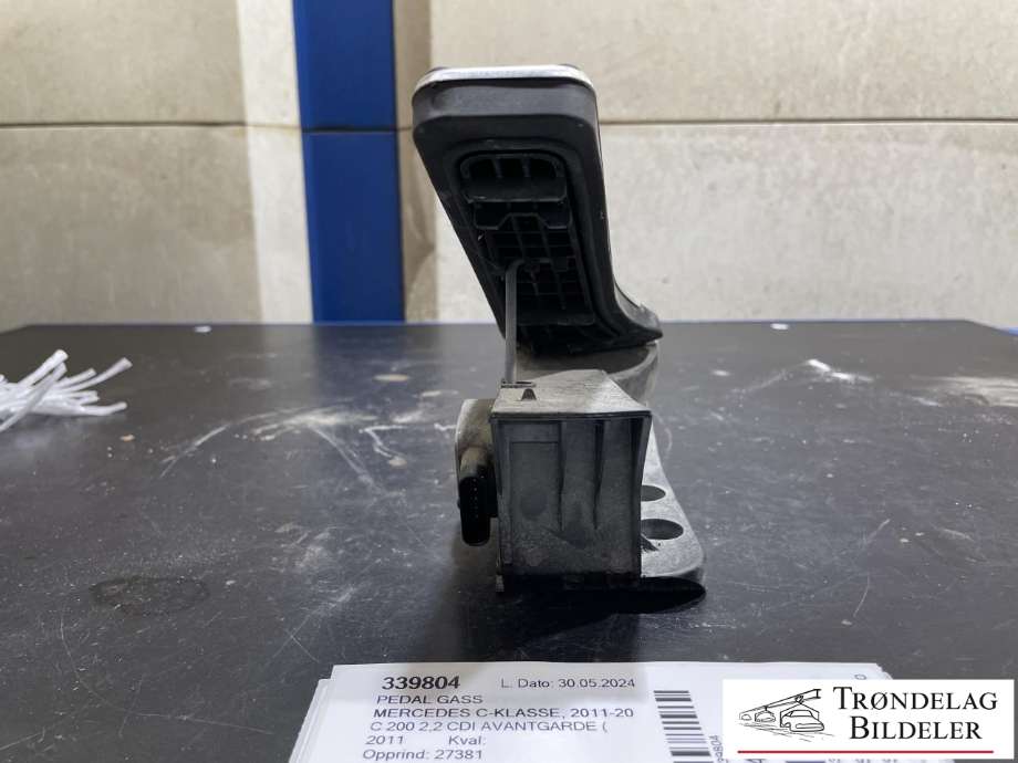 Pedal gass til Mercedes C-Klasse 2011-2014 (Fase 2) (W204) (W204) 