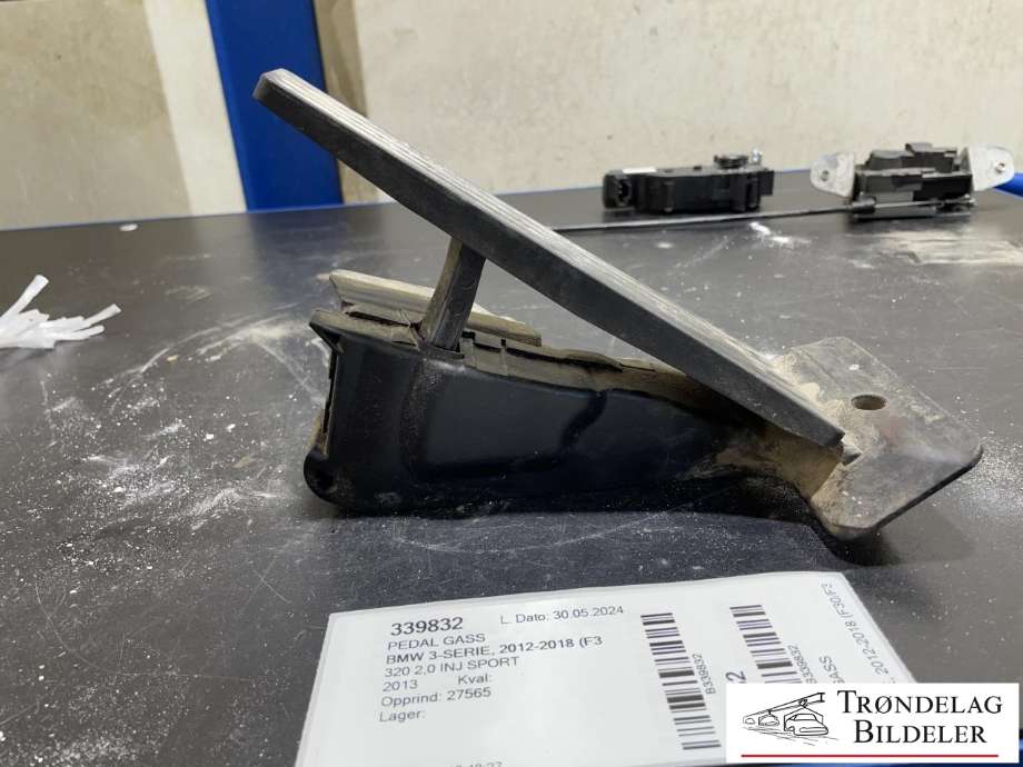 Pedal gass til BMW 3-Serie 2012-2018 (F30/F31/F34) (F30/F31/F34) 