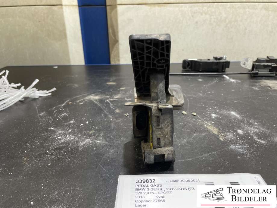 Pedal gass til BMW 3-Serie 2012-2018 (F30/F31/F34) (F30/F31/F34) 