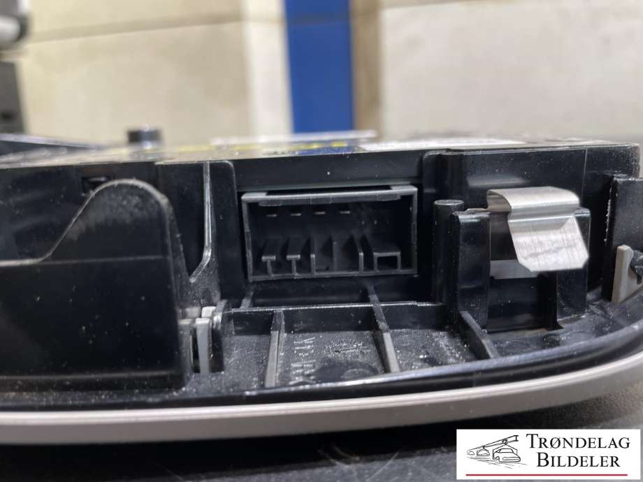 Taklyspanel til BMW 3-Serie 2012-2018 (F30/F31/F34) (F30/F31/F34) (FZ 92899 25|)
