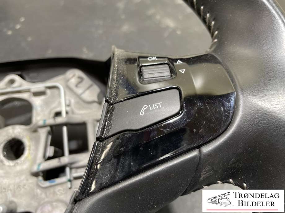 Ratt til Peugeot 308 2013-2021 (Type II)  (UTEN AIRBAG|)