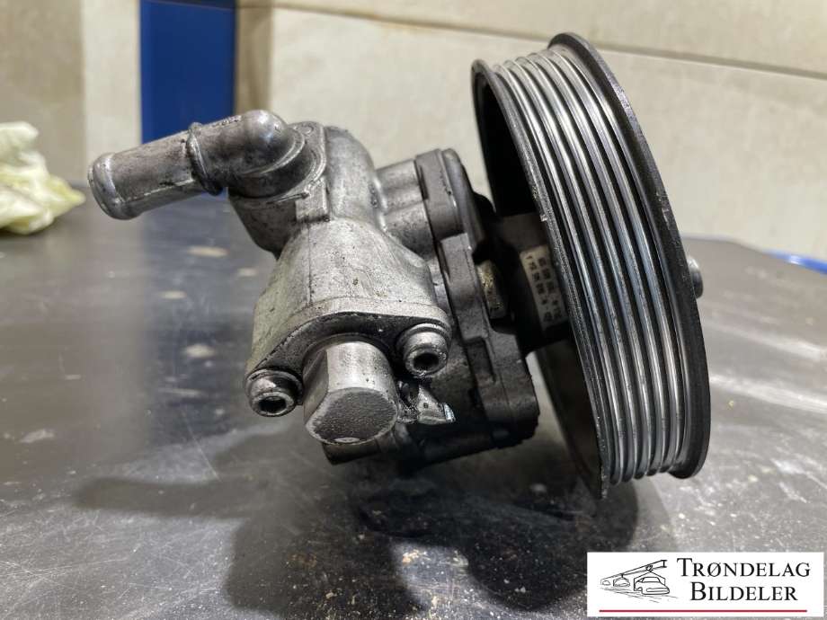 Servo pumpe mekanisk til Audi S4 2009-->>  (VW AG|8K0 145 154 A|)