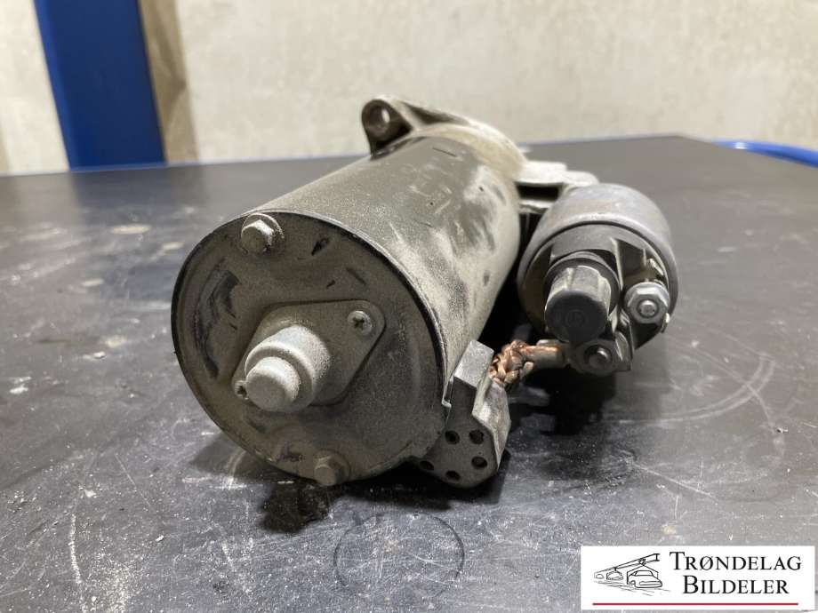 Starter diesel til Mercedes ML 2011-2015 (Fase 1) (W166) (W166) (A6519064300|A651906430080|0001139085(086)|A651906430081|0986024590|A6519062300|A651906230080|A6519062400|A651906240080|A6519062800|A651906280080|LRS02522|A6519061200)