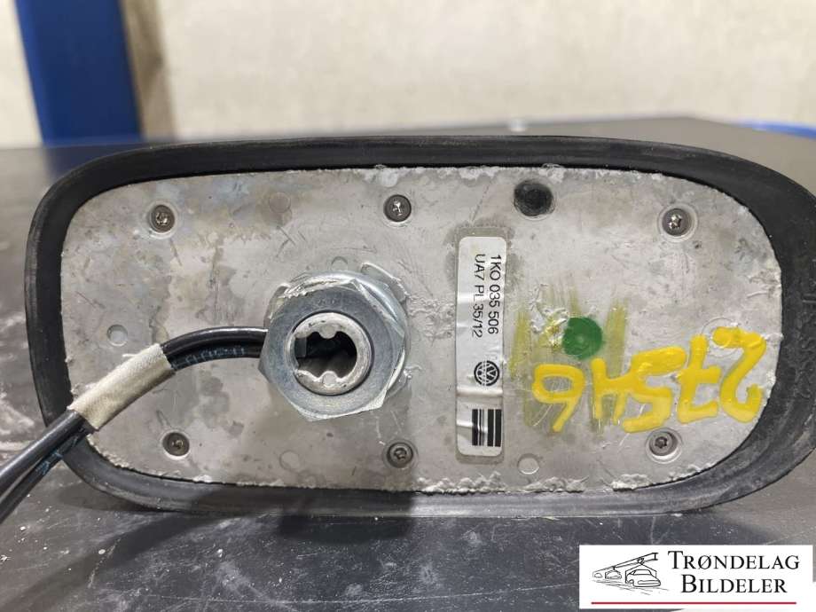 Antenne navigasjon til VW Golf, Plus/Cross 2009-2013 (Fase 2)  (1K0 035 506|)