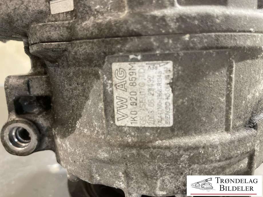 Aircondition kompressor til Škoda Superb 2008-2015 (Type II)  (VW AG|5Q0820803F|5Q0820803K|890632|5Q0820803D|5Q0820803J|5Q0820803G|1K0820803A|1K0820803B|1K0820803H|1K0820803K|1K0820803L|1K0820803M|5Q0820803M|1K0820803G|1K0820803J|1K0820803N|1K0820803P|1K0820803Q|1K0820803S|5K0820803|5K0820803A|5K0820803B|5K0820803C|5K0820803D|5K0820803E|5K0820803F|5K0820803G|5K0820803H|5K0820803J|5K0820803K|5N0820803|5N0820803A/B|5N0820803C|5N0820803D|5N0820803H)