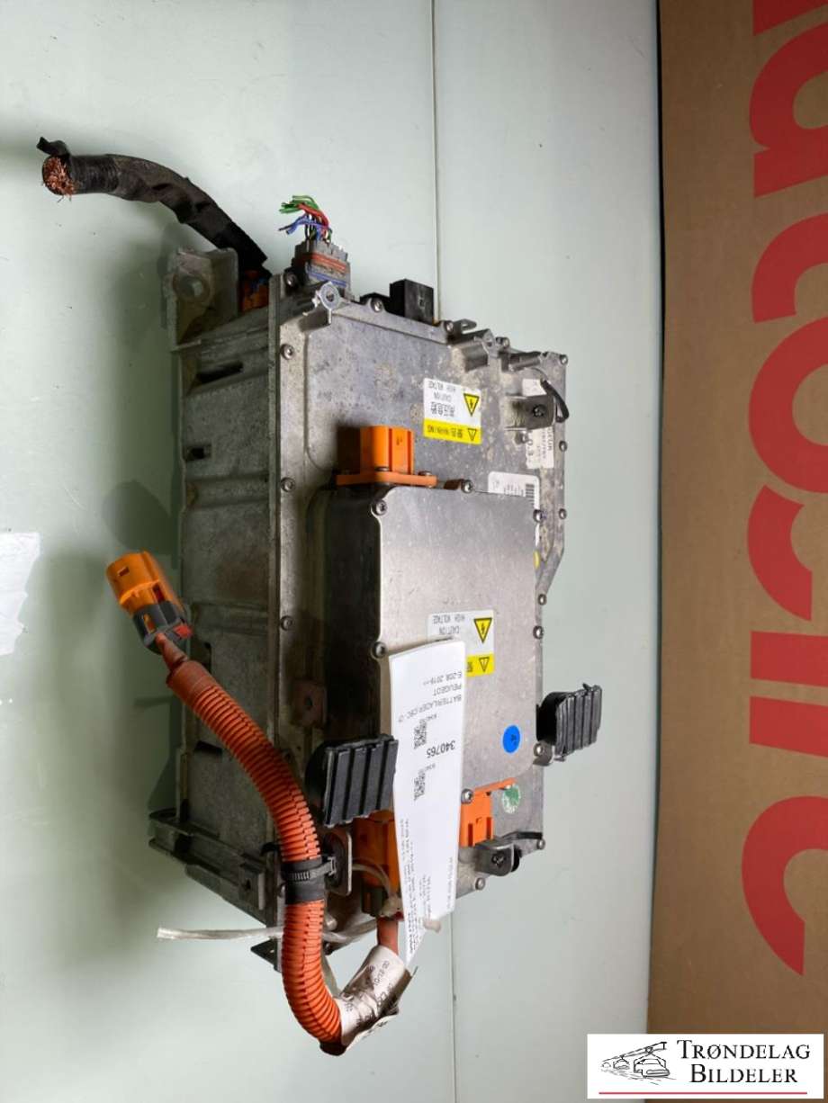 Batterilader (OBC - On Board Charger) til Peugeot e-208, 2019-->>  (16 955 245 80|984128308000)