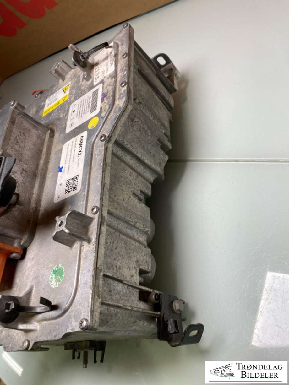 Batterilader (OBC - On Board Charger) til Peugeot e-208 2019-->>  (16 955 245 80|984128308000|9838854680|9694407980|)