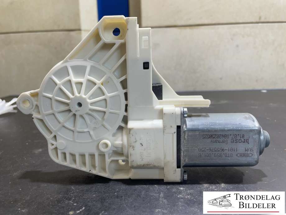 Ruteheis, kun motor, venstre foran til Audi A5 2007-2016 (Type I) (8T0959801B|)