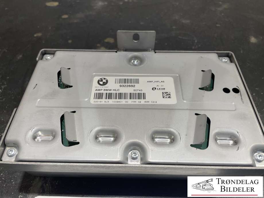 Bilstereo forsterker til BMW 3-Serie 2012-2018 (F30/F31/F34) (F30/F31/F34) (9322692|)