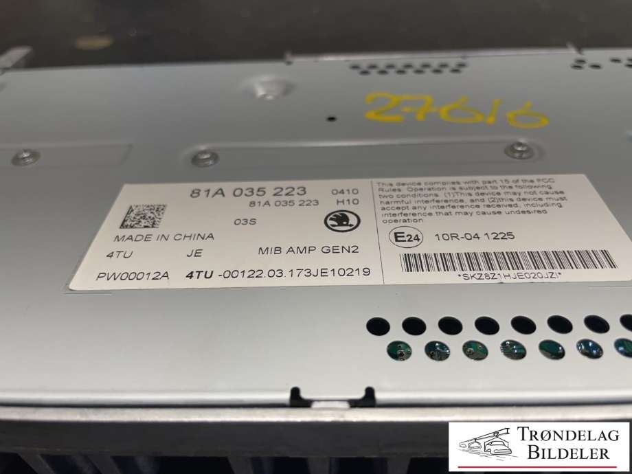 Bilstereo forsterker til Škoda Superb 2015-->> (Type III) (81A 035 223|)