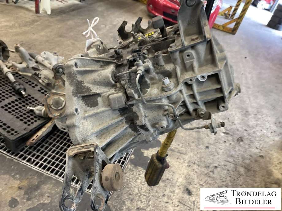 Girkasse manuell 6-trinn til Toyota Avensis 2009-2015 (Type III, Fase 1) (30300-05060|)