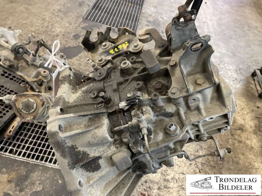 Girkasse manuell 6-trinn til Toyota Avensis 2009-2015 (Type III, Fase 1) (30300-05060|)