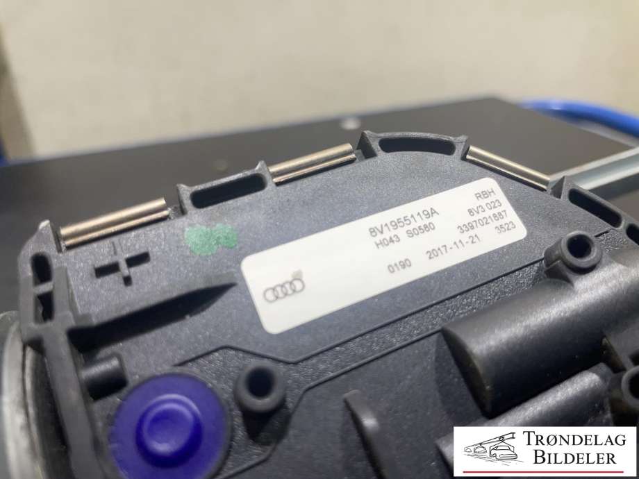 Viskermotor frontrute komplett m/overføring til Audi A3 2016-2020 (Type III, Fase 2)  (8V1955119A|)