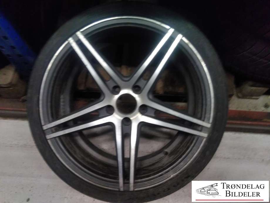 Hjulsett aluminium sommer til Mercedes C-Klasse 2007-2011 (Fase 1) (W204) (W204) (NORDEXX|235/35/R19 5X112 ET45 CB 66.6MM|0-3 MM MØNSTERDYBDE|PROD 01-22)