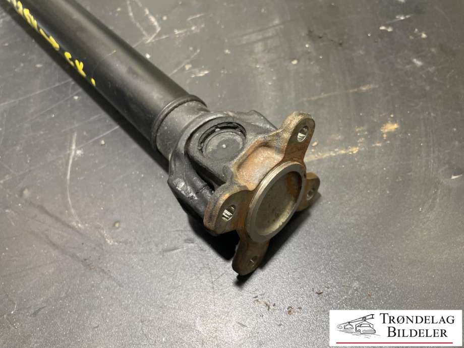 Mellomaksel fremre til BMW 3-Serie 2012-2018 (F30/F31/F34) (F30/F31/F34)