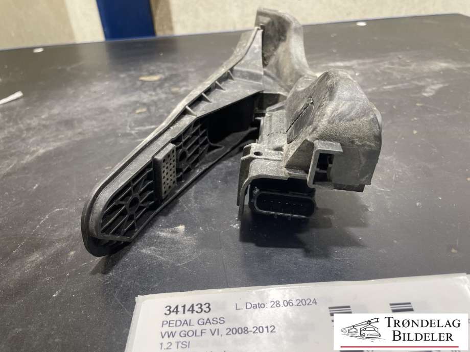 Pedal gass til VW Golf VI 2008-2012 (1K1 721 503 AA|6PV 010 498-50|)