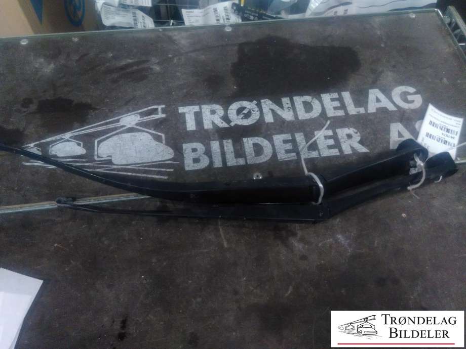 Viskerarmer frontrute til Kia Soul, 2014-2019 (Type II)  