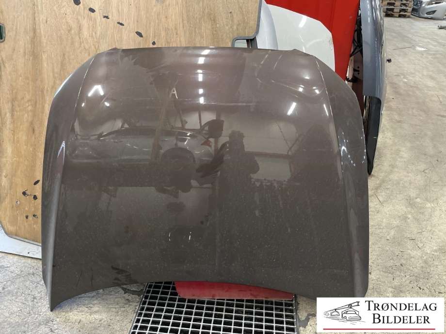 Panser til Audi Q5, 2008-2012 (Type I, Fase 1)  (8R0 823 029)