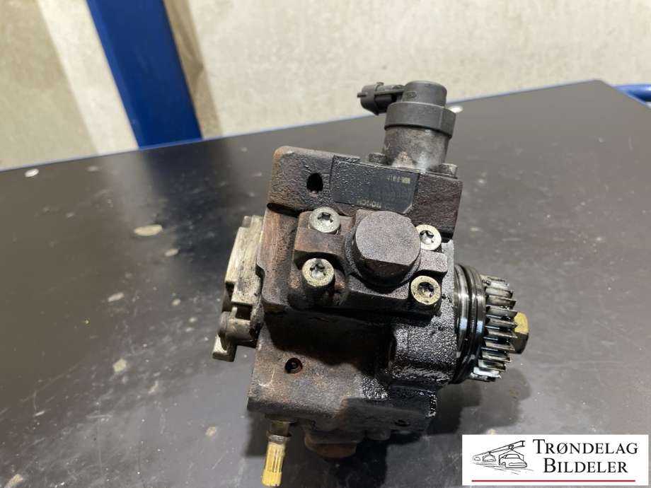 Dieselpumpe til Nissan X-Trail 2007-2014 (T31) (T31) (1670000Q1D|1670000Q1E|1670000Q0L|93196362|93197091|93198624|82 00 679 828|82 00 804 288|82 00 934 657)