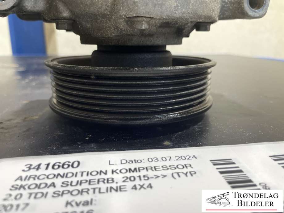 Aircondition kompressor til Škoda Superb 2015-->> (Type III)  (890607|5Q0 816 803 D|5Q0816803|5Q0816803B|5Q0816803C|5Q0816803D|5Q0816803H|5Q0816803J|5Q0816803Q|5Q0820803P|5Q0 820 803 Q)