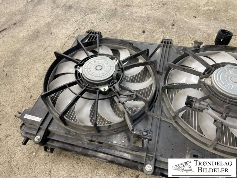 Radiatorpakke til Mitsubishi Outlander 2015-->> (Type III, Fase 2)  