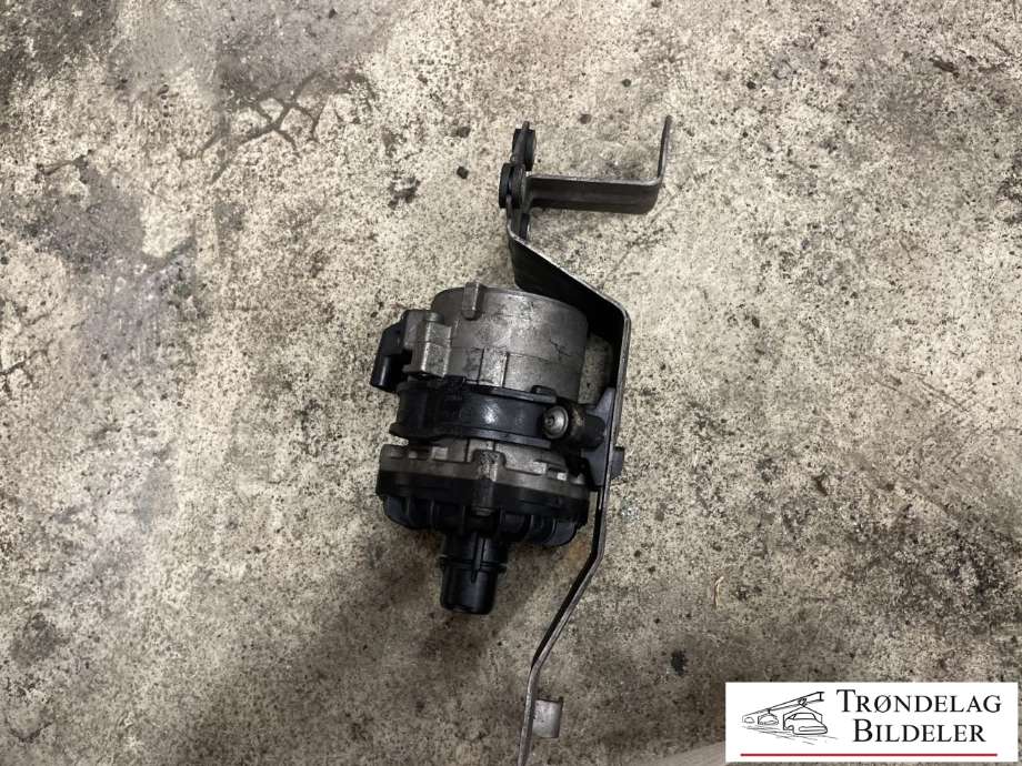 Vannpumpe elektrisk til BMW M5 2011-2017 (F10) (F10) 