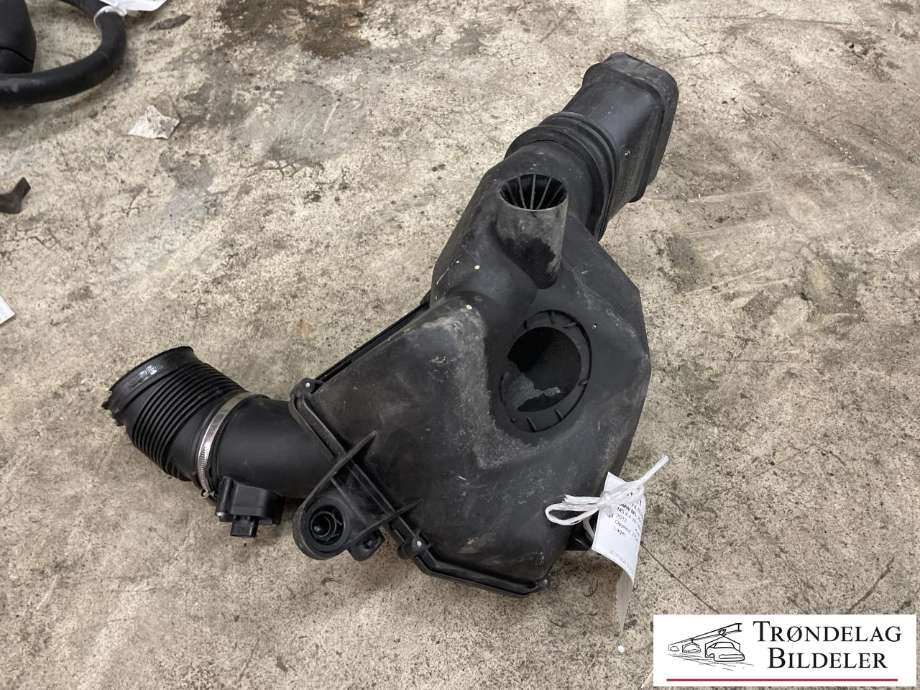 Luftfilterboks til BMW M5 2011-2017 (F10) (F10) (13 71 7 843 291|)