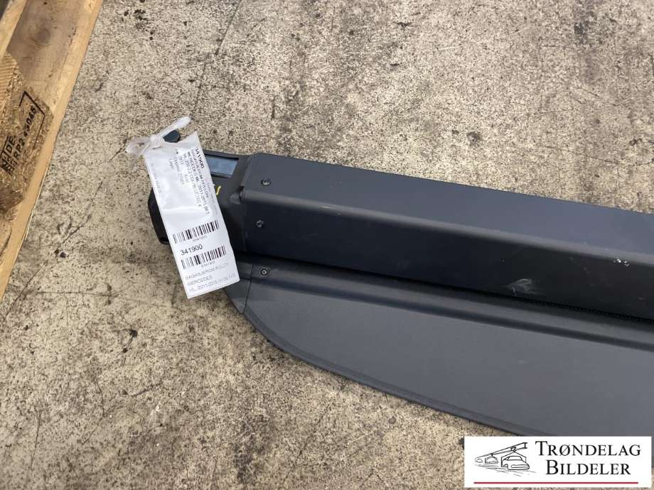 Bagasjerom rollon til Mercedes ML 2011-2015 (Fase 1) (W166) (W166) (A 166 810 00 09 9051|A 166 810 04 01 9051|)