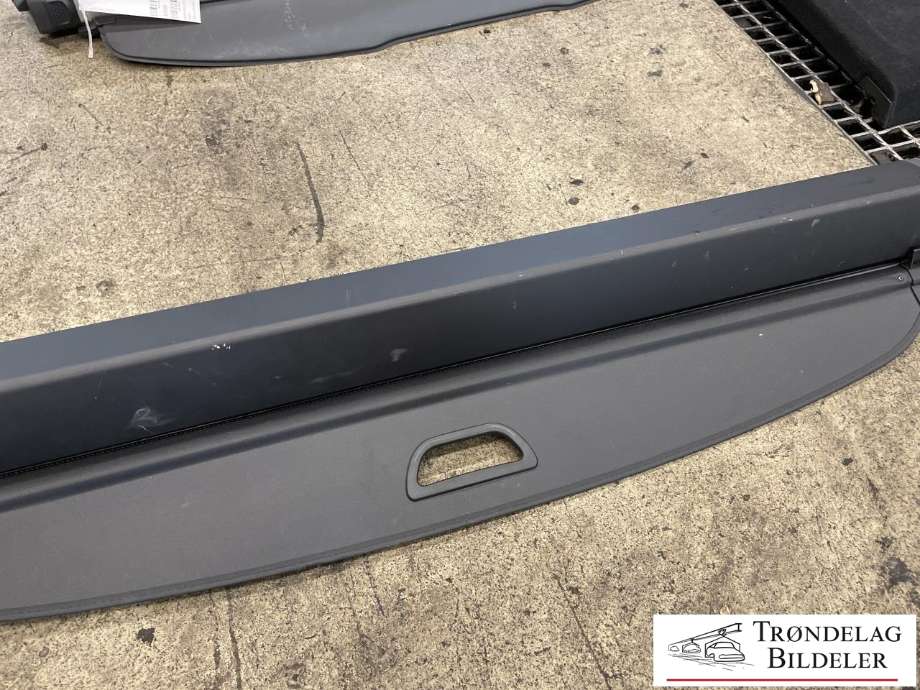 Bagasjerom rollon til Mercedes ML 2011-2015 (Fase 1) (W166) (W166) (A 166 810 00 09 9051|A 166 810 04 01 9051|)