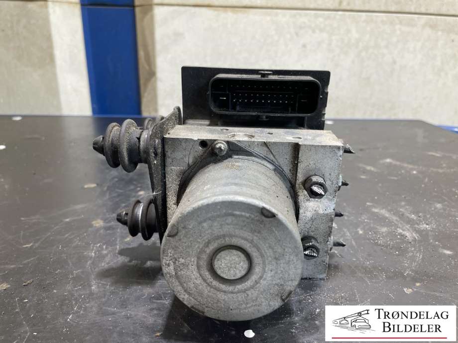 ABS sentral til Audi A5 2007-2016 (Type I)  (8K0 614 517 EF|8K0 614 517 EK|)