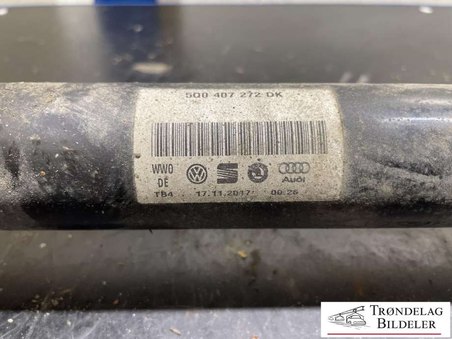 Drivaksel høyre foran, bensin/automat til Audi A3 2016-2020 (Type III, Fase 2) (5Q0 407 272 DK|)